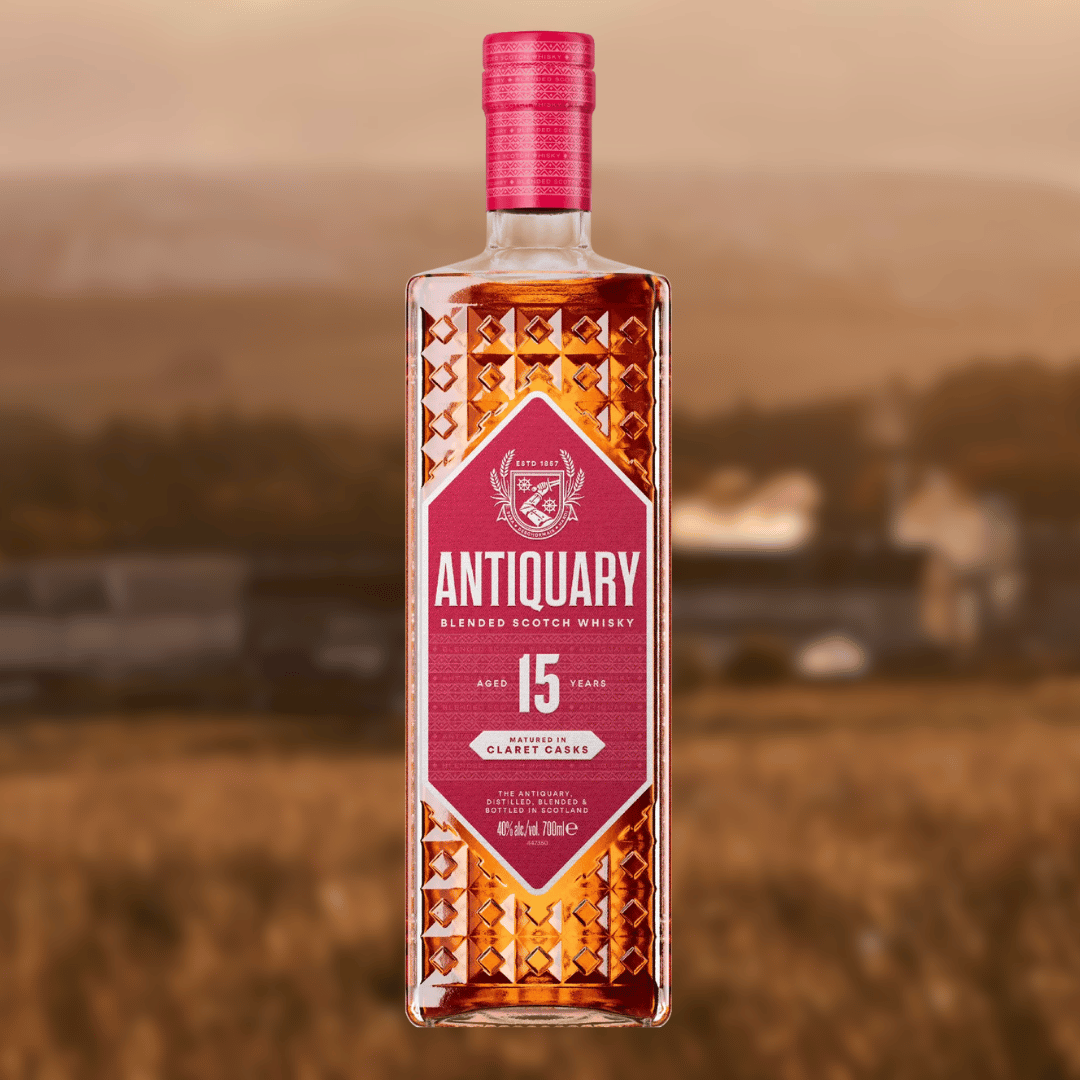 The Antiquary | 15 Year Old (Claret Cask) – Whisky Me